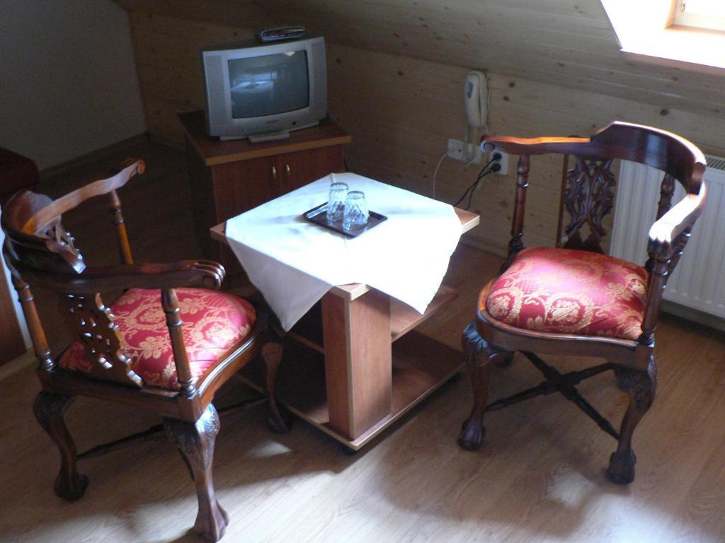 Hôtel Lazensky Lecebny Dum Praha à Luhačovice Chambre photo