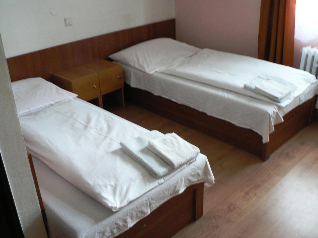 Hôtel Lazensky Lecebny Dum Praha à Luhačovice Chambre photo